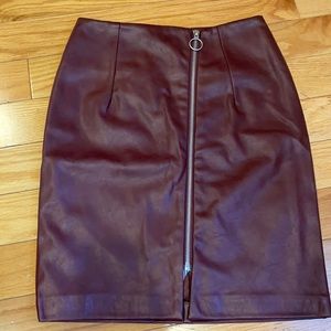 Suncoo Vegan Leather zip up Pencil length skirt